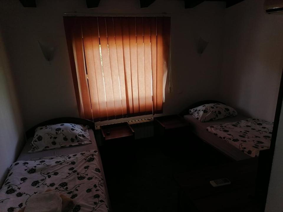 Sulentic Sobe I Restoran Bed and Breakfast Virovitica Exterior foto